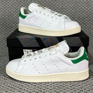 Adidas originals Valostan White and Green Shoes men’s size 9.5